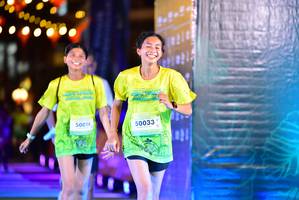 BIB: 50016, 50033
                            <button type="button" onclick="openModal(21804035)" class="btn btn-primary btn-sm float-right btn-popup" data-toggle="modal" data-target=".modal-high-quality">
                        <i class="fas fa-shopping-cart"></i> Add to Cart
                    </button>
                                            <button type="button" onclick="isThisMe(21804035, true)" class="btn btn-success btn-sm float-right btn-popup btn-isme hidden" data-toggle="tooltip" data-placement="bottom" title="นี่คือรูปของคุณใช่ไหม คลิกที่นี่เพื่อเอาเข้าอัลบั้ม">
                        <i class="fas fa-plus"></i> Add to album
                    </button>
                    <button type="button" onclick="isThisMe(21804035, false)" class="btn btn-warning btn-sm float-right btn-popup btn-isnotme hidden">
                        <i class="fas fa-ban"></i> Remove from album
                    </button>